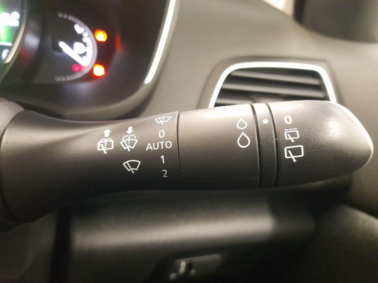 Used Renault Megane 2017 for sale - 76658913: Photo 20