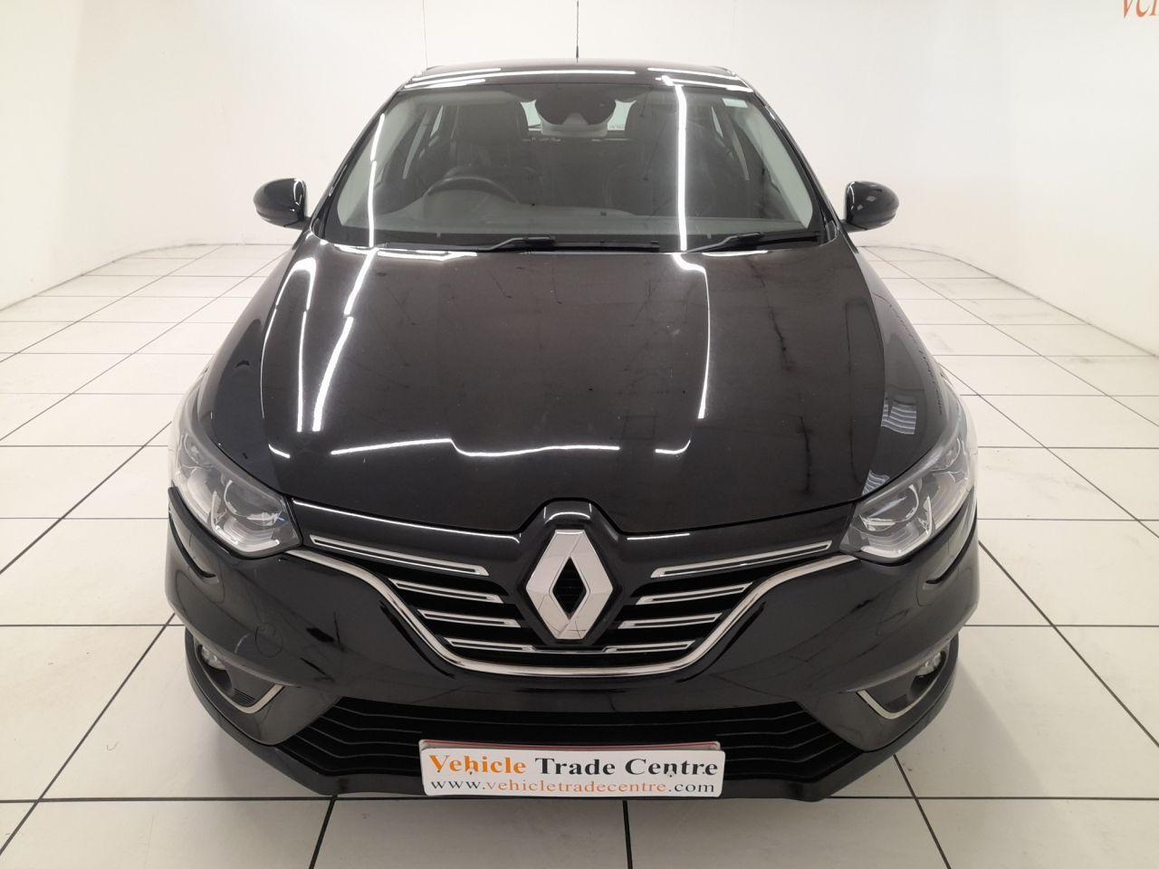 Used Renault Megane 2017 for sale - 76658913: Photo 3