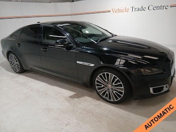 Used Jaguar XJ 2017 for sale - 79046592: Photo