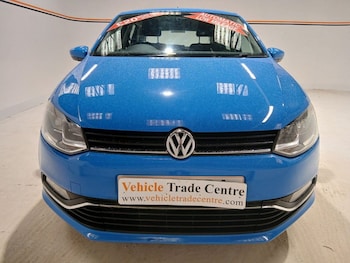 Used Volkswagen Polo 2015 for sale - 78975240: Photo