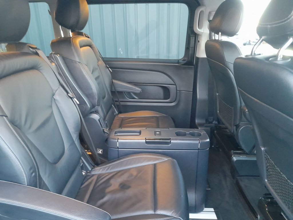 Used Mercedes-Benz V-Class 2015 for sale - 77072489: Photo 11