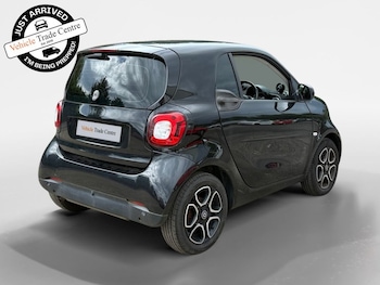 Used smart fortwo 2017 for sale - 79587099: Photo