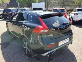 Used Volvo V40 2017 for sale - 74476708: Photo