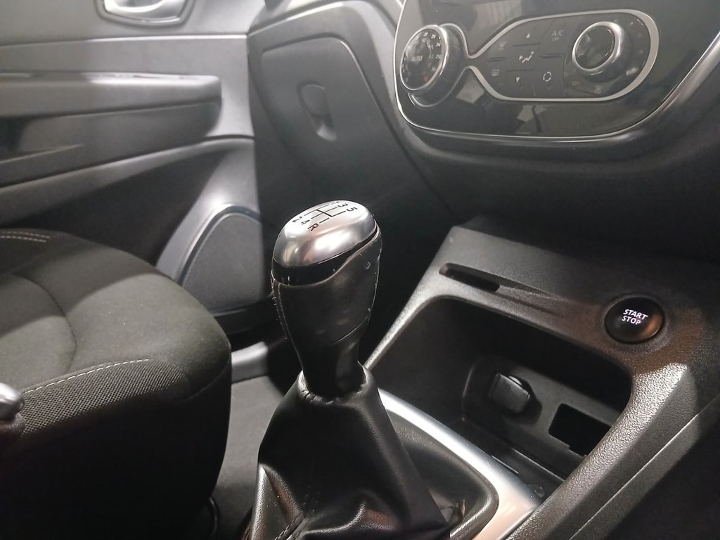 Used Renault Captur 2018 for sale - 77990525: Photo 16