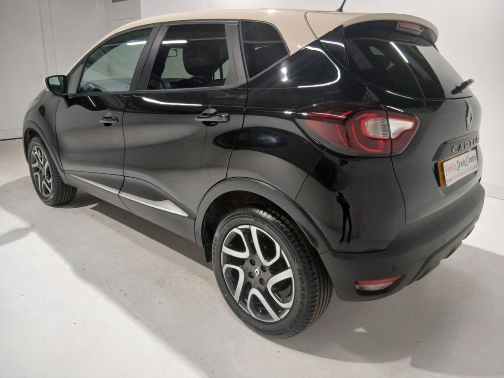Used Renault Captur 2018 for sale - 77990525: Photo 4