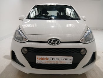 Used Hyundai i10 2018 for sale - 78839770: Photo
