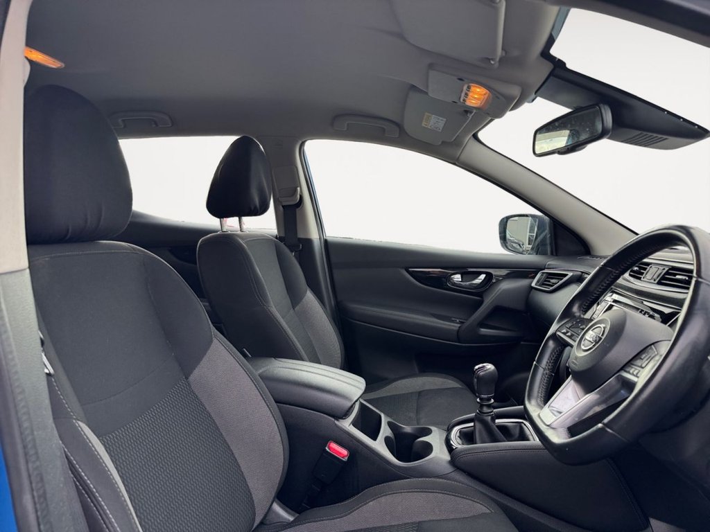 Used Nissan Qashqai 2018 for sale - 77952260: Photo 3