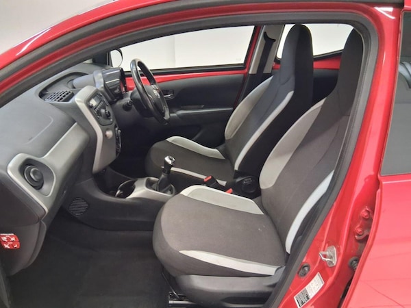 Used Toyota AYGO 2017 for sale - 76247091: Photo 13
