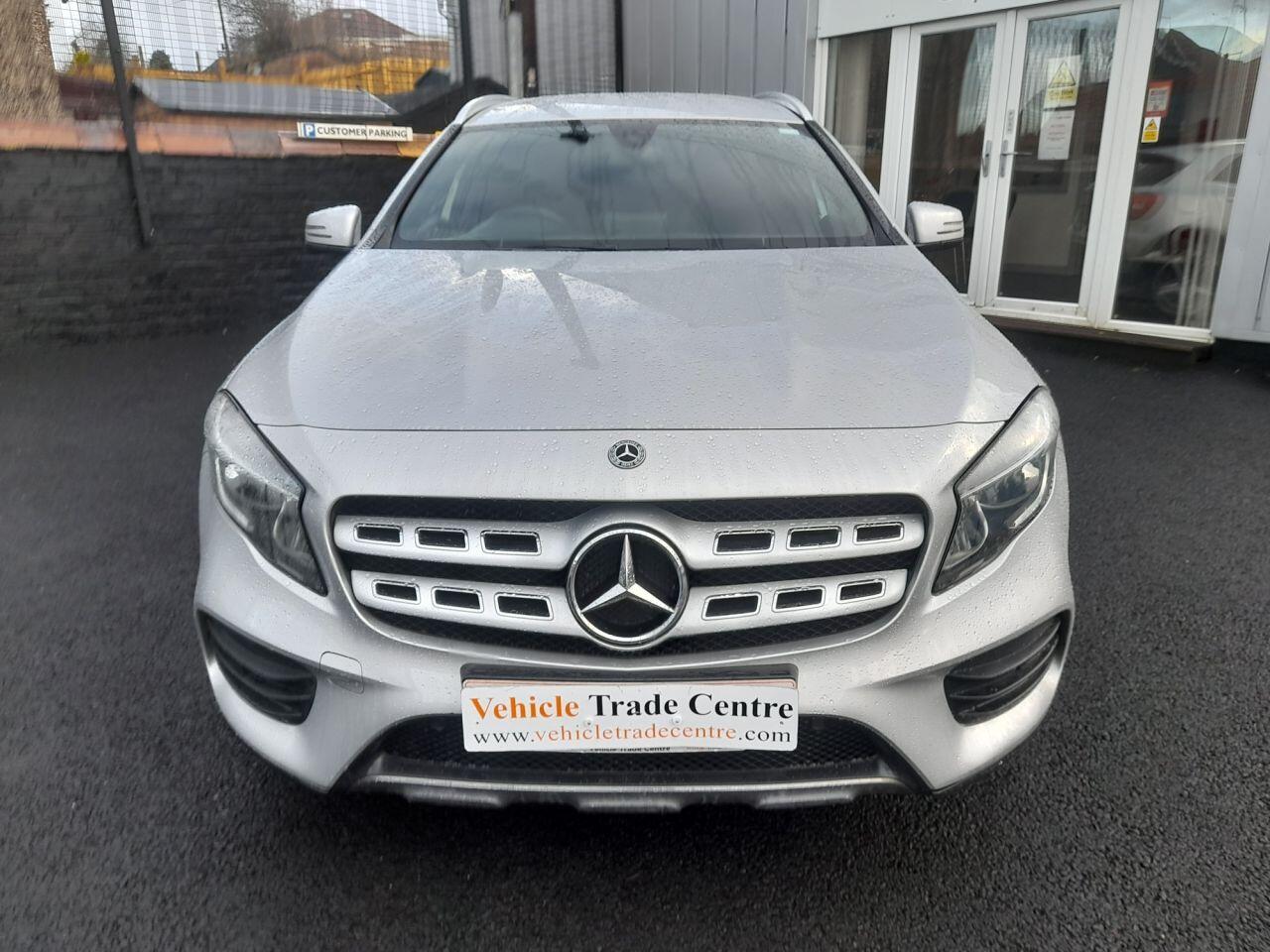 Used Mercedes-Benz GLA 2017 for sale - 76886469: Photo 2