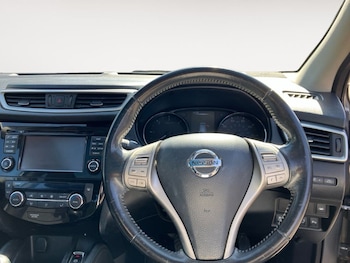 Used Nissan Qashqai 2016 for sale - 78792932: Photo