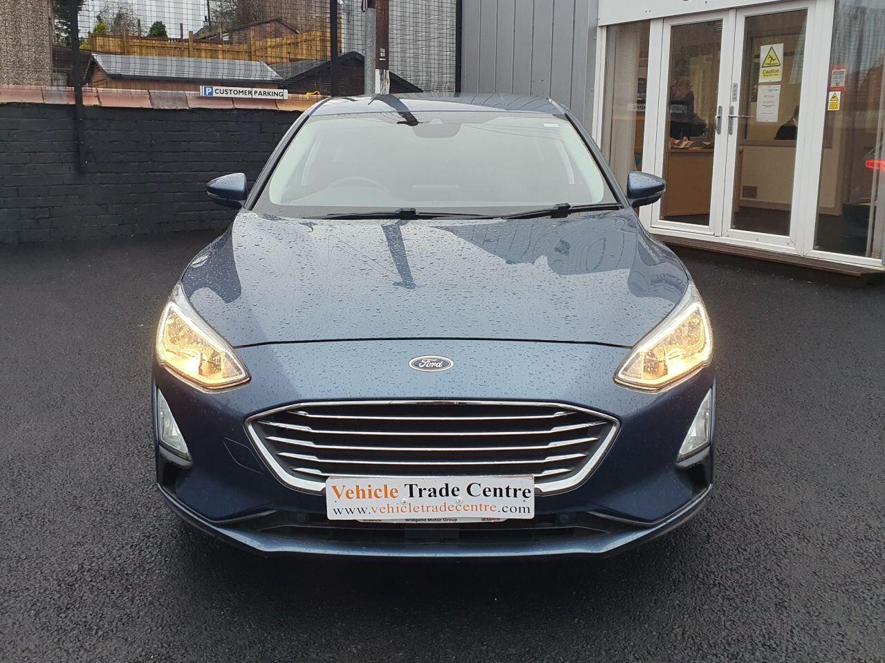Used Ford Focus 2018 for sale - 76886613: Photo 2