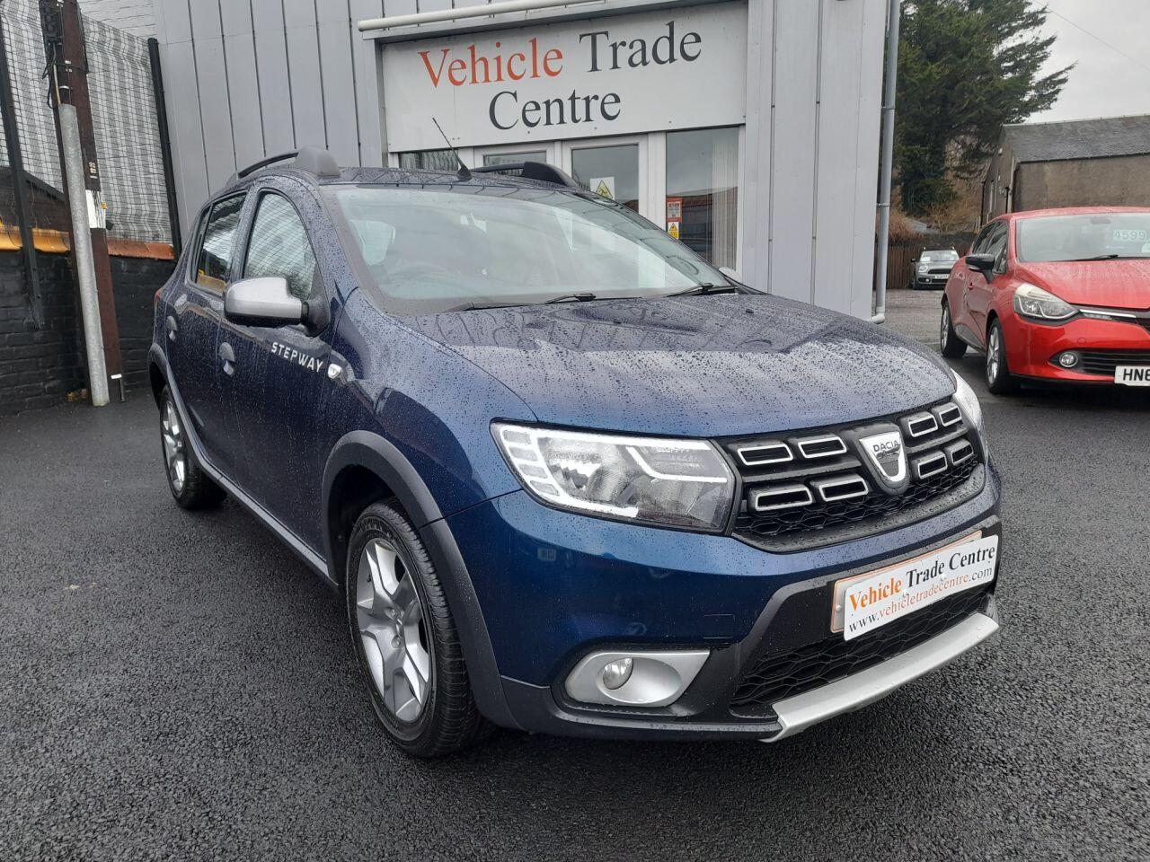 Used Dacia Sandero Stepway 2017 for sale - 76246533: Photo 1