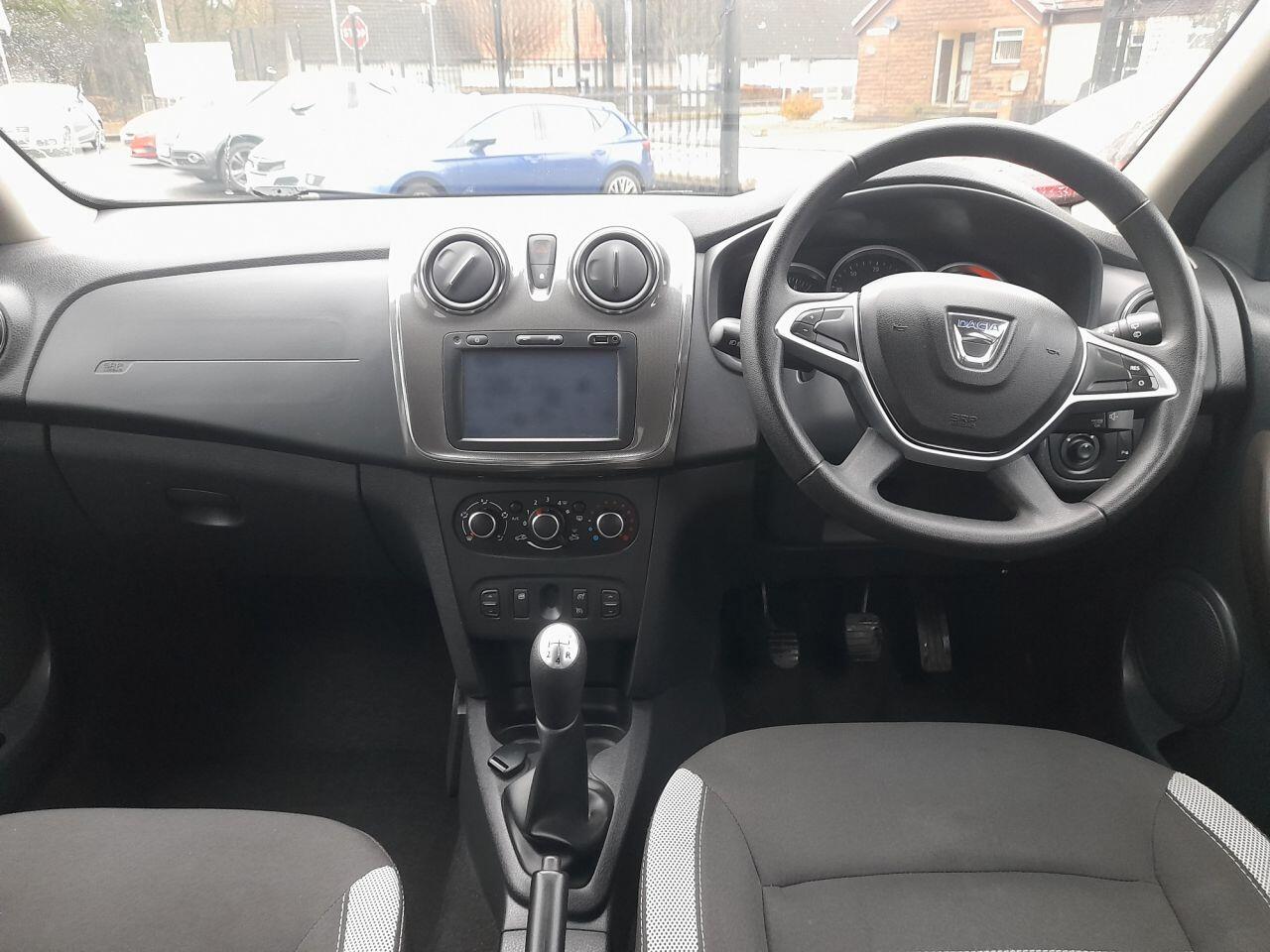 Used Dacia Sandero Stepway 2017 for sale - 76246533: Photo 12