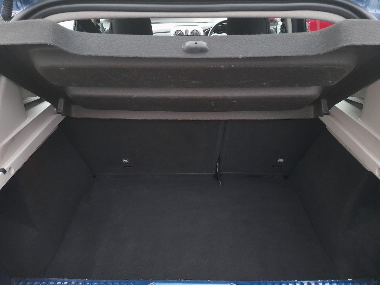 Used Dacia Sandero Stepway 2017 for sale - 76246533: Photo 7