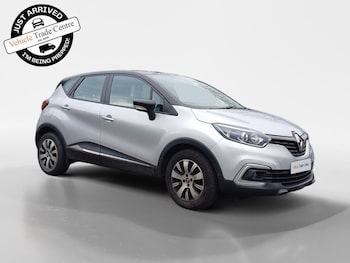 Used Renault Captur 2018 for sale - 77288167: Photo