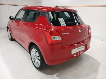 Used Suzuki Swift 2018 for sale - 78725594: Photo