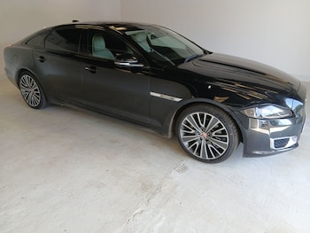 Used Jaguar XJ 2017 for sale - 78693864: Photo