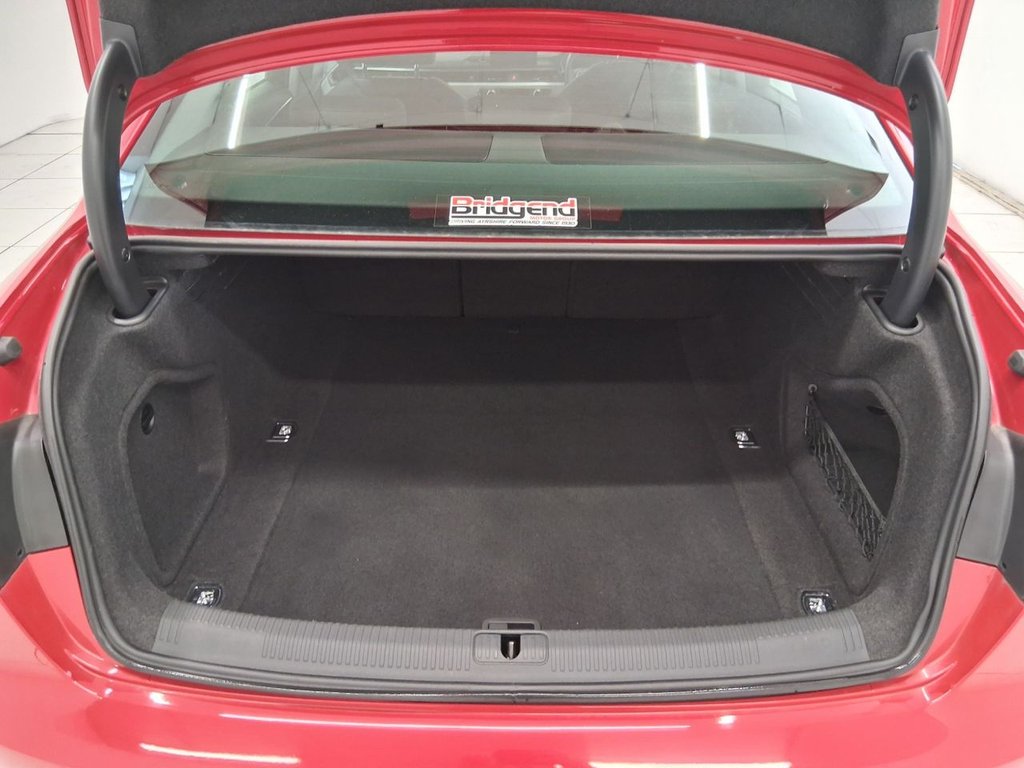 Used Audi A4 2017 for sale - 77139586: Photo 8