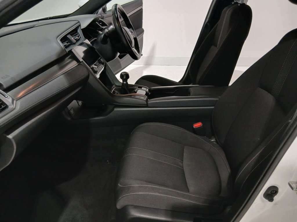 Used Honda Civic 2017 for sale - 77422276: Photo 20