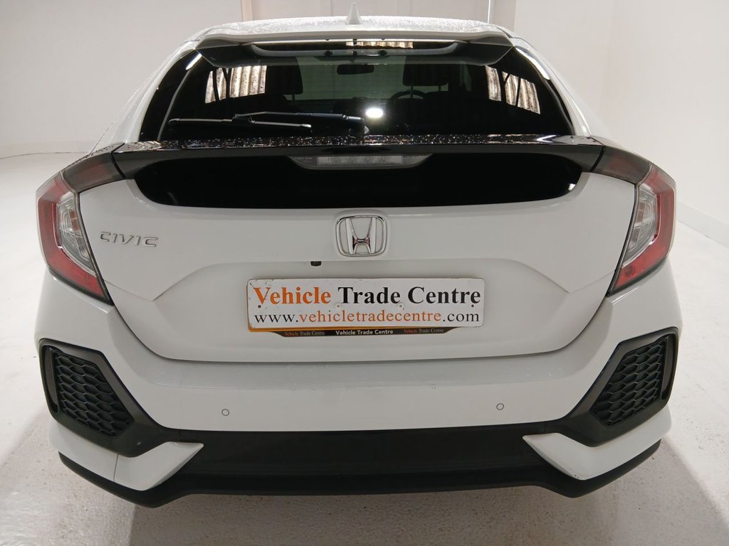 Used Honda Civic 2017 for sale - 77422276: Photo 5