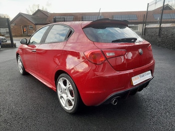 Used Alfa Romeo Giulietta 2016 for sale - 76657052: Photo