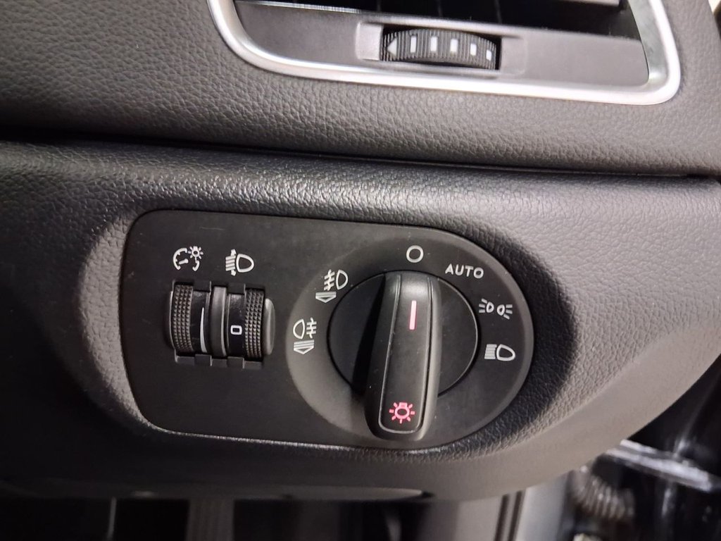 Used Audi Q3 2014 for sale - 77005400: Photo 19