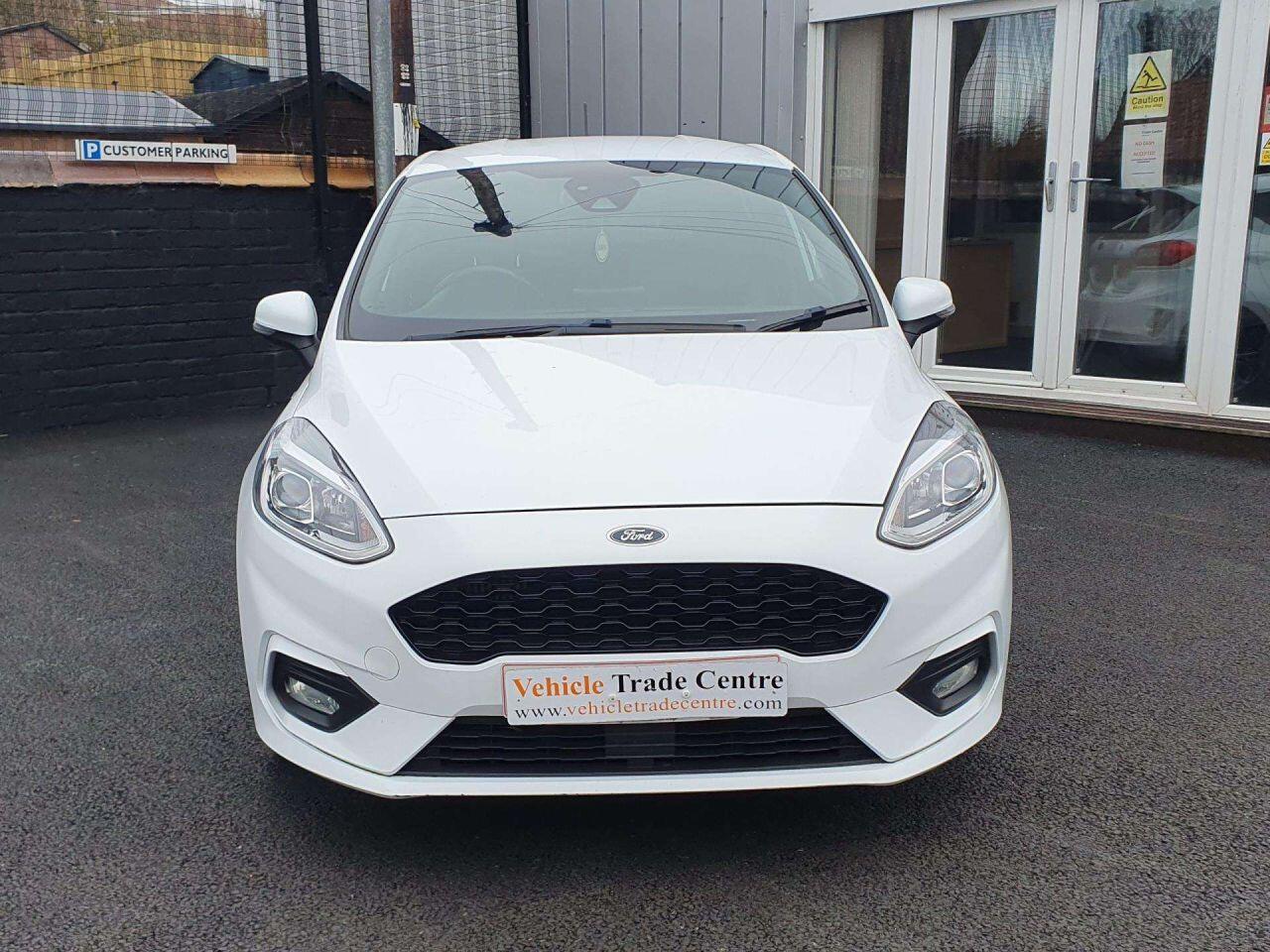 Used Ford Fiesta 2018 for sale - 76247775: Photo 2