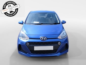 Used Hyundai i10 2019 for sale - 79587256: Photo