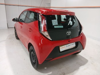 Used Toyota AYGO 2016 for sale - 78725572: Photo