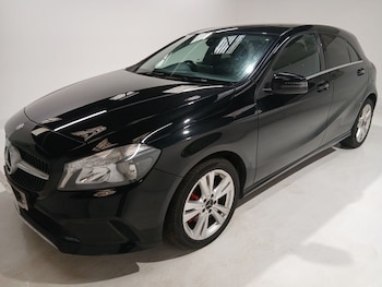 Used Mercedes-Benz A-Class 2016 for sale - 77890909: Photo