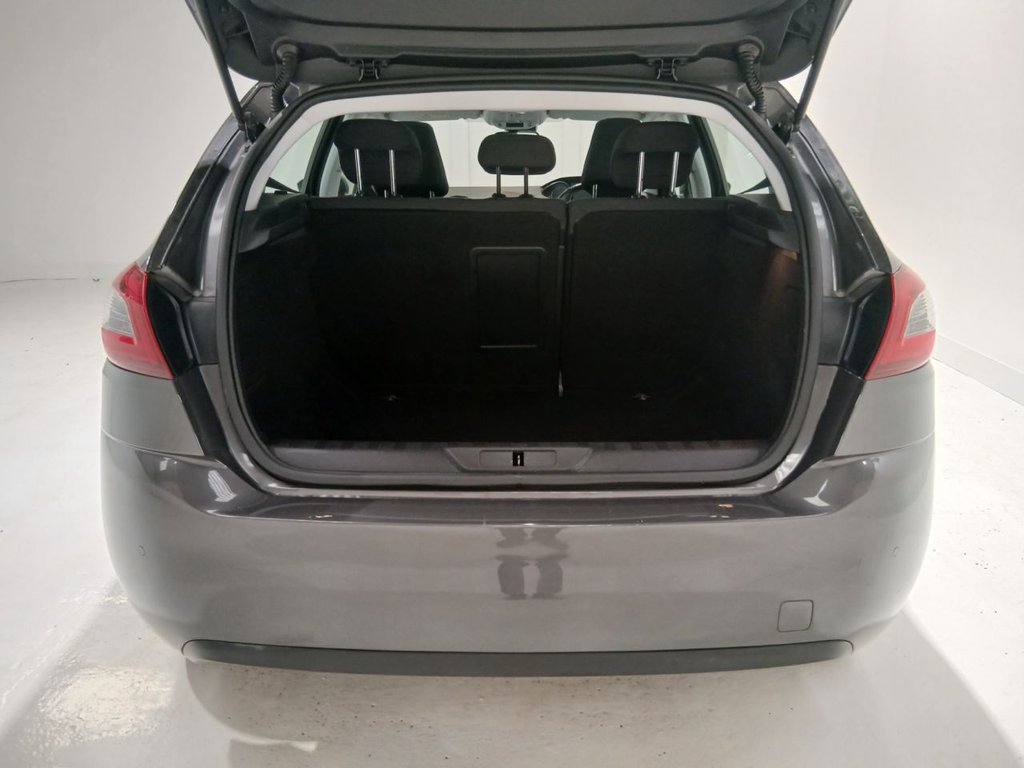 Used Peugeot 308 2018 for sale - 78167155: Photo 6