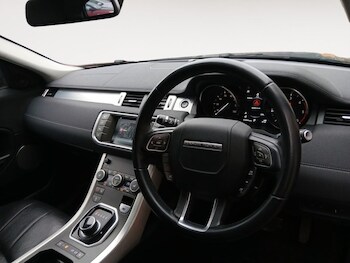 Used Land Rover Range Rover Evoque 2018 for sale - 78017481: Photo