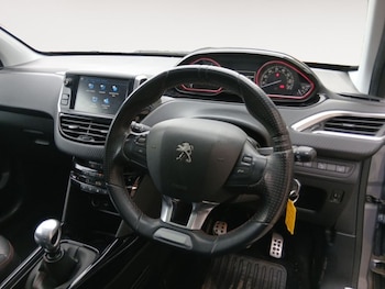 Used Peugeot 2008 2018 for sale - 78500969: Photo