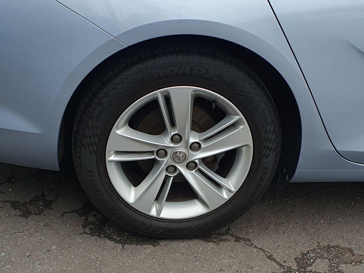 Used Vauxhall Insignia 2017 for sale - 76137592: Photo 8