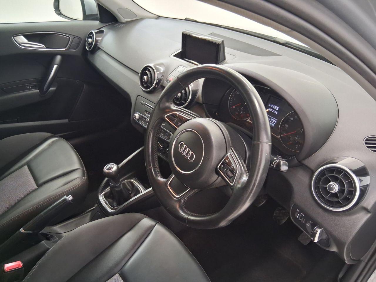 Used Audi A1 for sale - 76657580: Photo 10