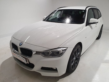 Used BMW 3 Series 2016 for sale - 77643092: Photo