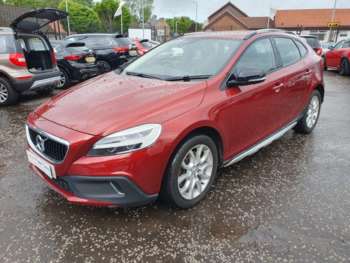 Used Volvo V40 Cross Country 2017 for sale - 74120450: Photo