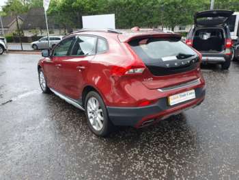 Used Volvo V40 Cross Country 2017 for sale - 74120450: Photo