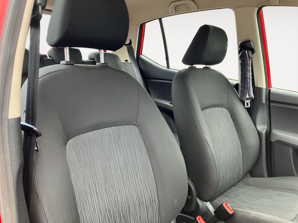 Used Hyundai i10 2012 for sale - 78096989: Photo 5