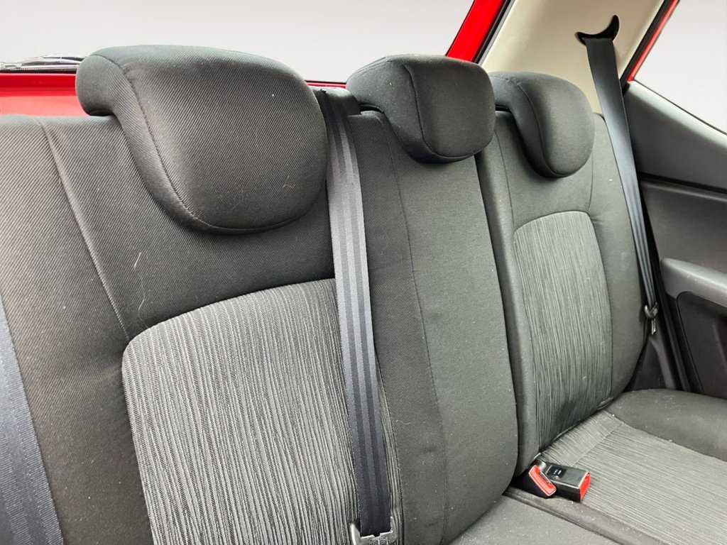 Used Hyundai i10 2012 for sale - 78096989: Photo 6