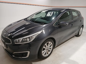 Used Kia Ceed 2018 for sale - 78907978: Photo