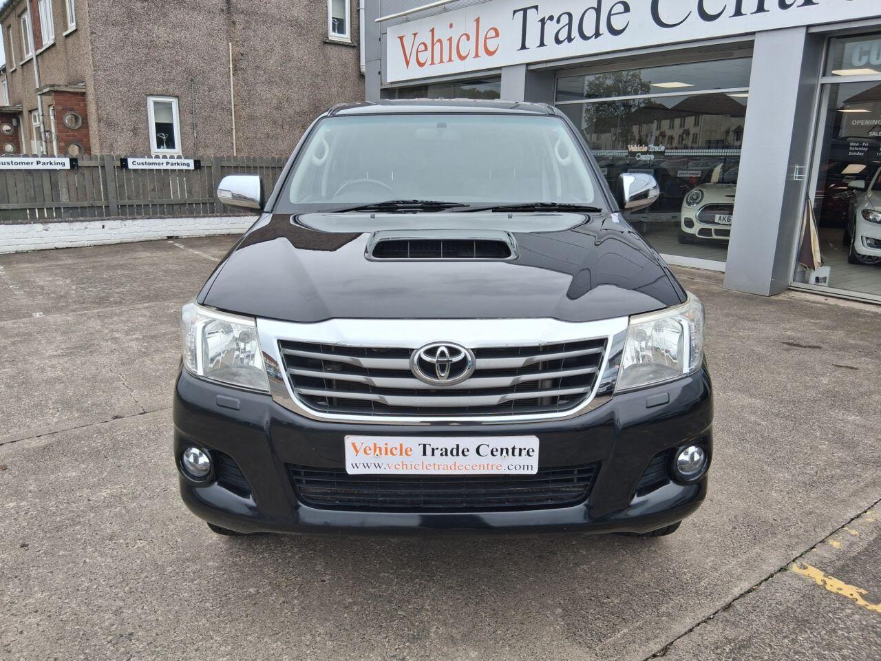 Used Toyota Hilux 2013 for sale - 76612756: Photo 2