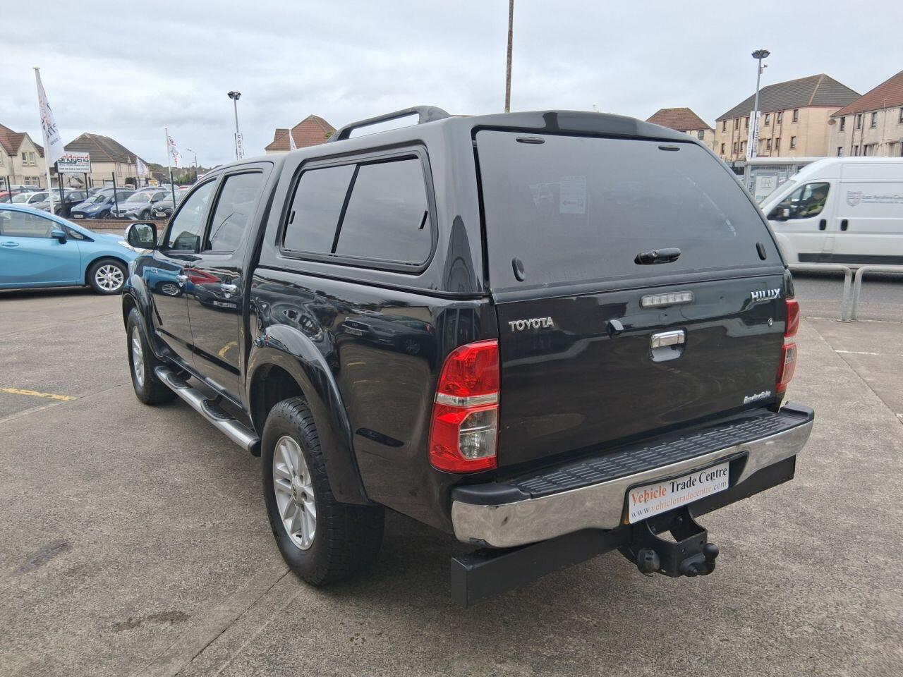 Used Toyota Hilux 2013 for sale - 76612756: Photo 4