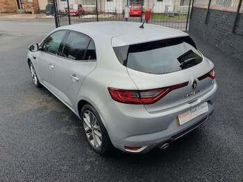 Used Renault Megane 2017 for sale - 77188449: Photo