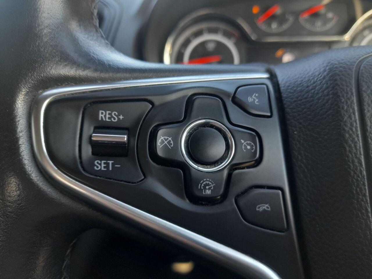 Used Vauxhall Insignia 2016 for sale - 76337320: Photo 17