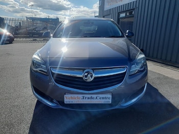 Used Vauxhall Insignia 2016 for sale - 76337320: Photo
