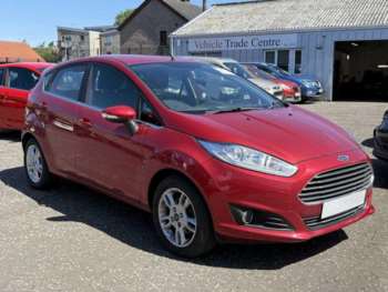 2016 (66) - 1.25 Zetec Hatchback 5dr Petrol Manual Euro 6 (82 ps)