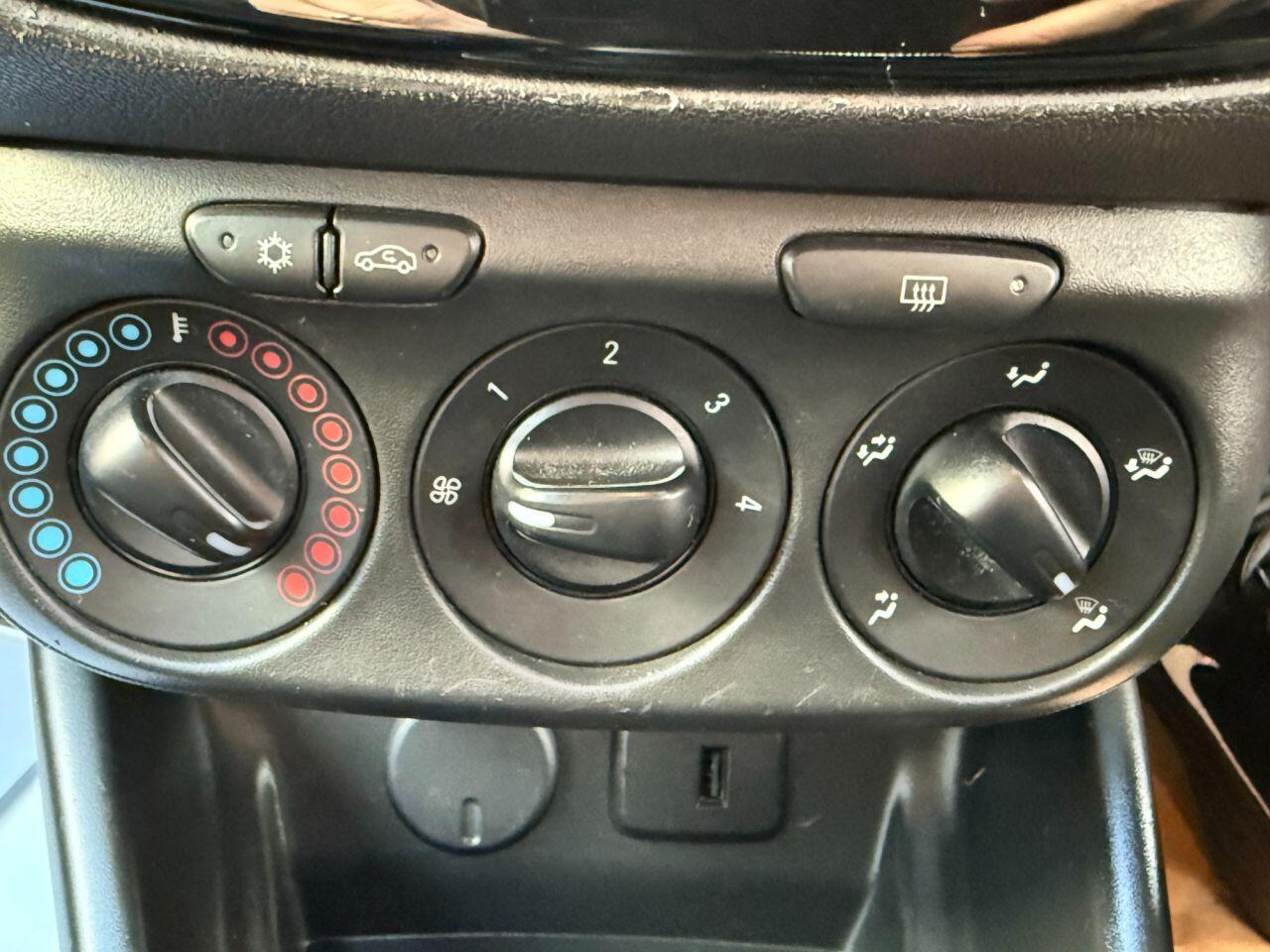 Used Vauxhall Corsa 2018 for sale - 76136443: Photo 17