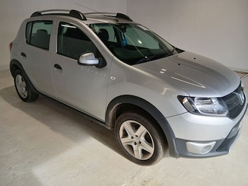 Used Dacia Sandero Stepway 2013 for sale - 78153879: Photo
