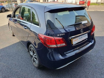 Used Mercedes-Benz B-Class 2016 for sale - 76137470: Photo